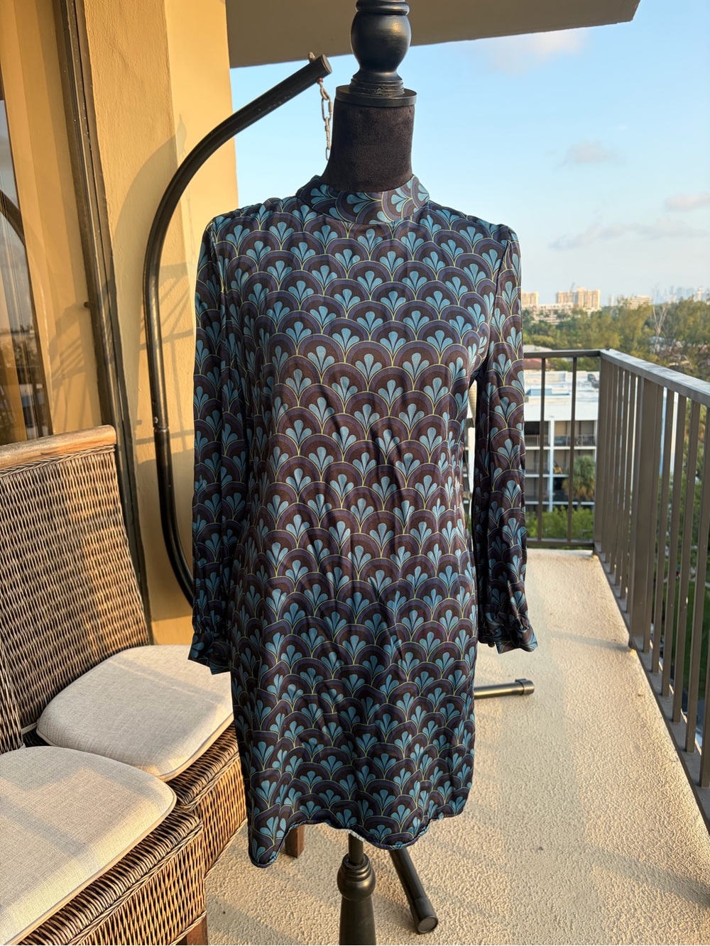Boden Retro Fan Print Shift Dress US 8R Blue Teal Mod Mock Neck Long Sleeve